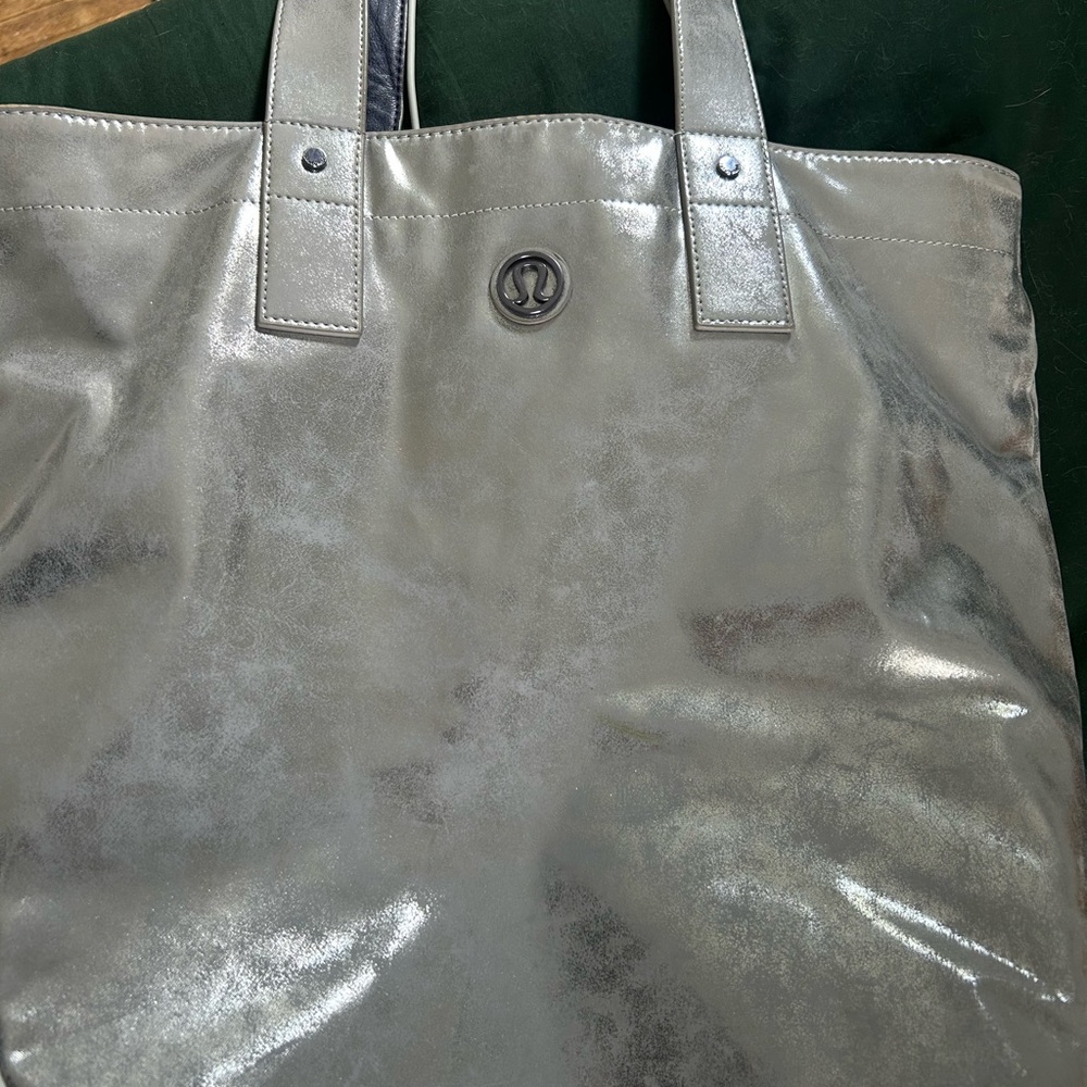 lululemon athletica Silver Tote Bag Mantra Tote